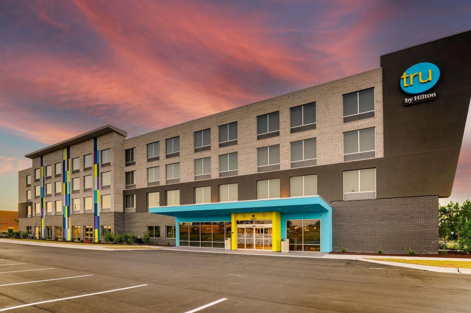 Tru By Hilton Leland Wilmington Otel Dış mekan fotoğraf
